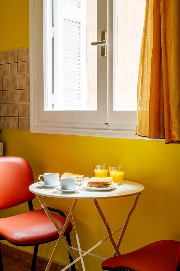 Charlie City Center Room Атина Екстериор снимка