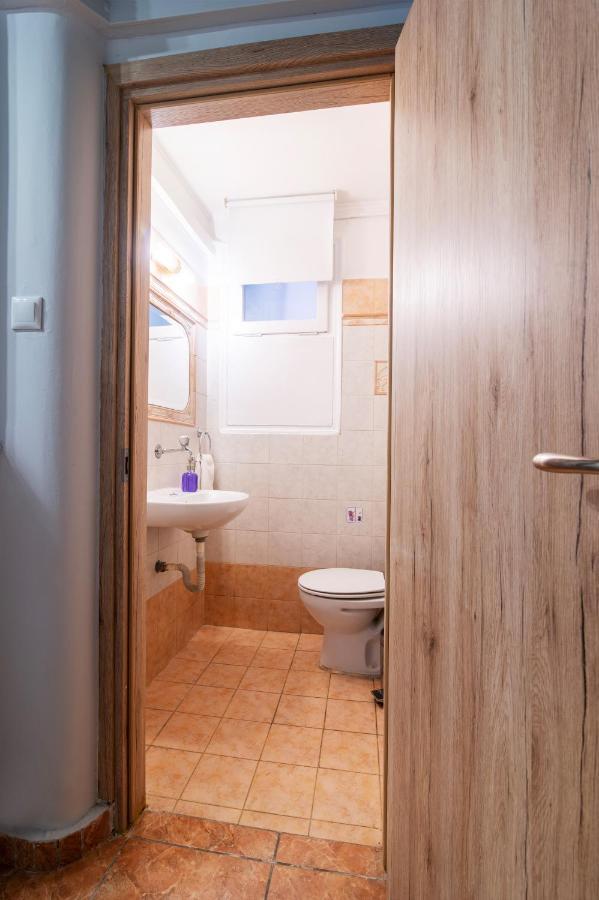 Charlie City Center Room Атина Екстериор снимка